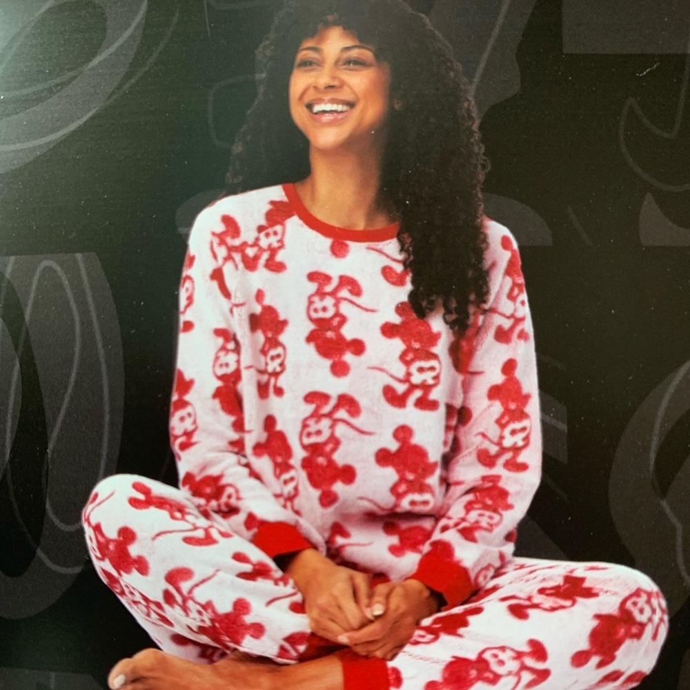 Cozy Fleece Mickey Mouse Pajama Set